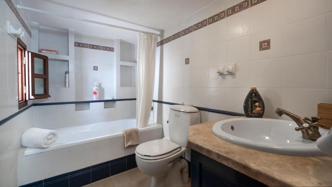 Ivi Beach Front Villa, Leros Vromolithos Luaran gambar